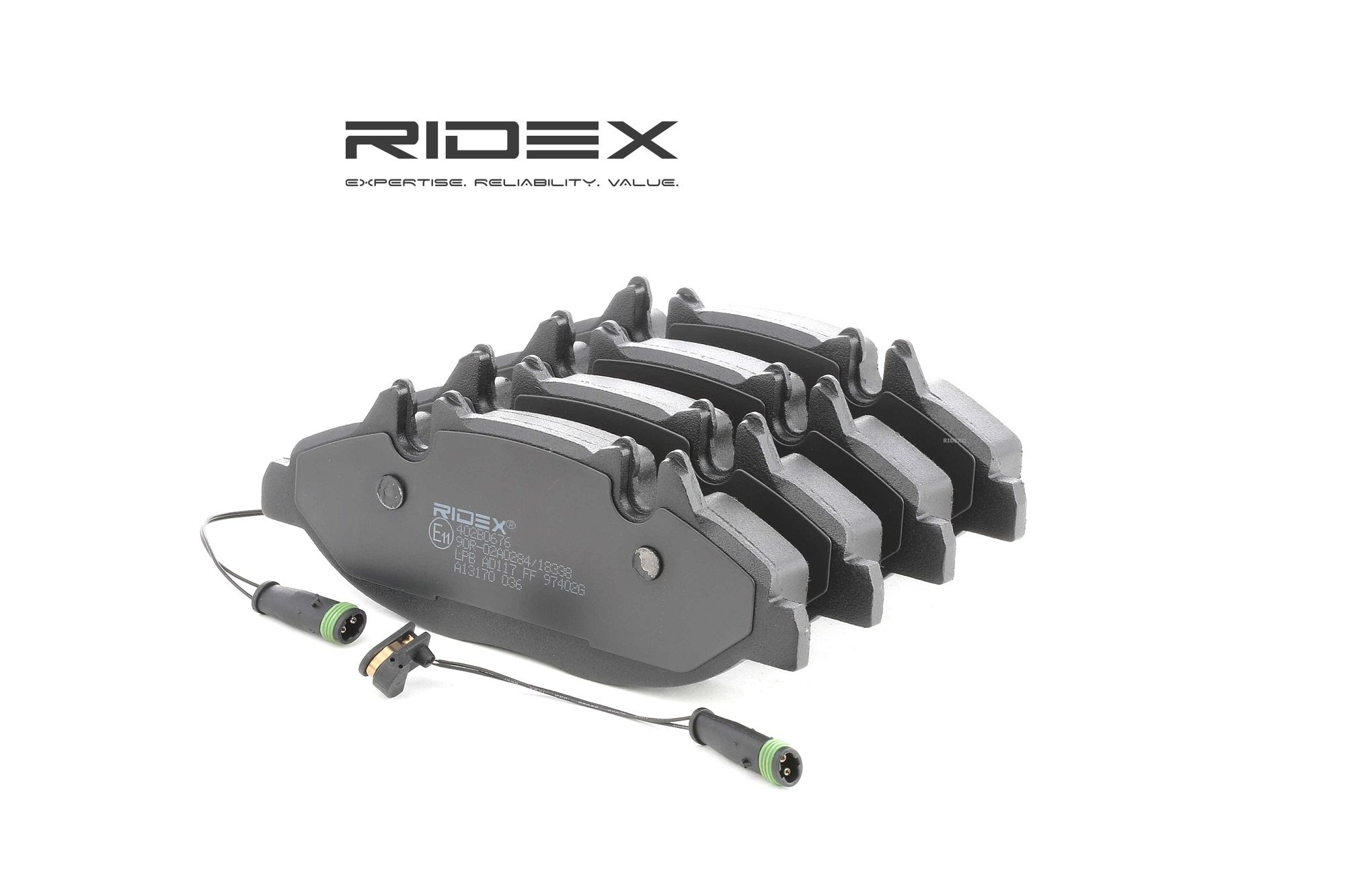 RIDEX Jarrupalat MERCEDES-BENZ 402B0676 0004216110,0014210910,0034207820 Jarrupalasarja,Jarrupala, Levyjarru 0034207910,0064204320,A0004216110