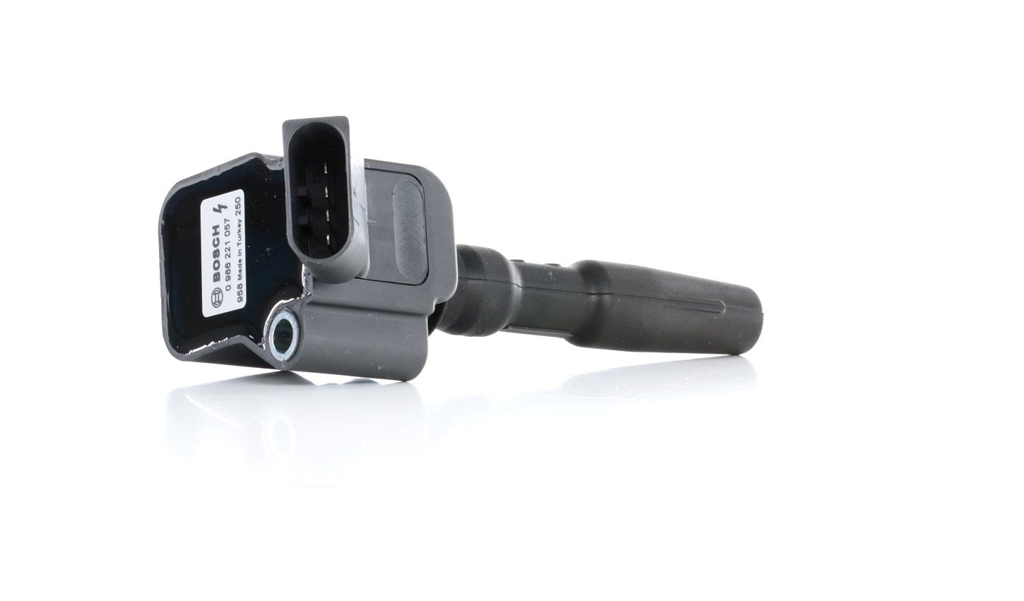 BOSCH Sytytyspuola VW,AUDI,SKODA 0 986 221 057 04C905110D,04C905110H,04C905110J 04C905110L,04E905110A,04E905110B,04E905110C,04E905110E,04E905110K