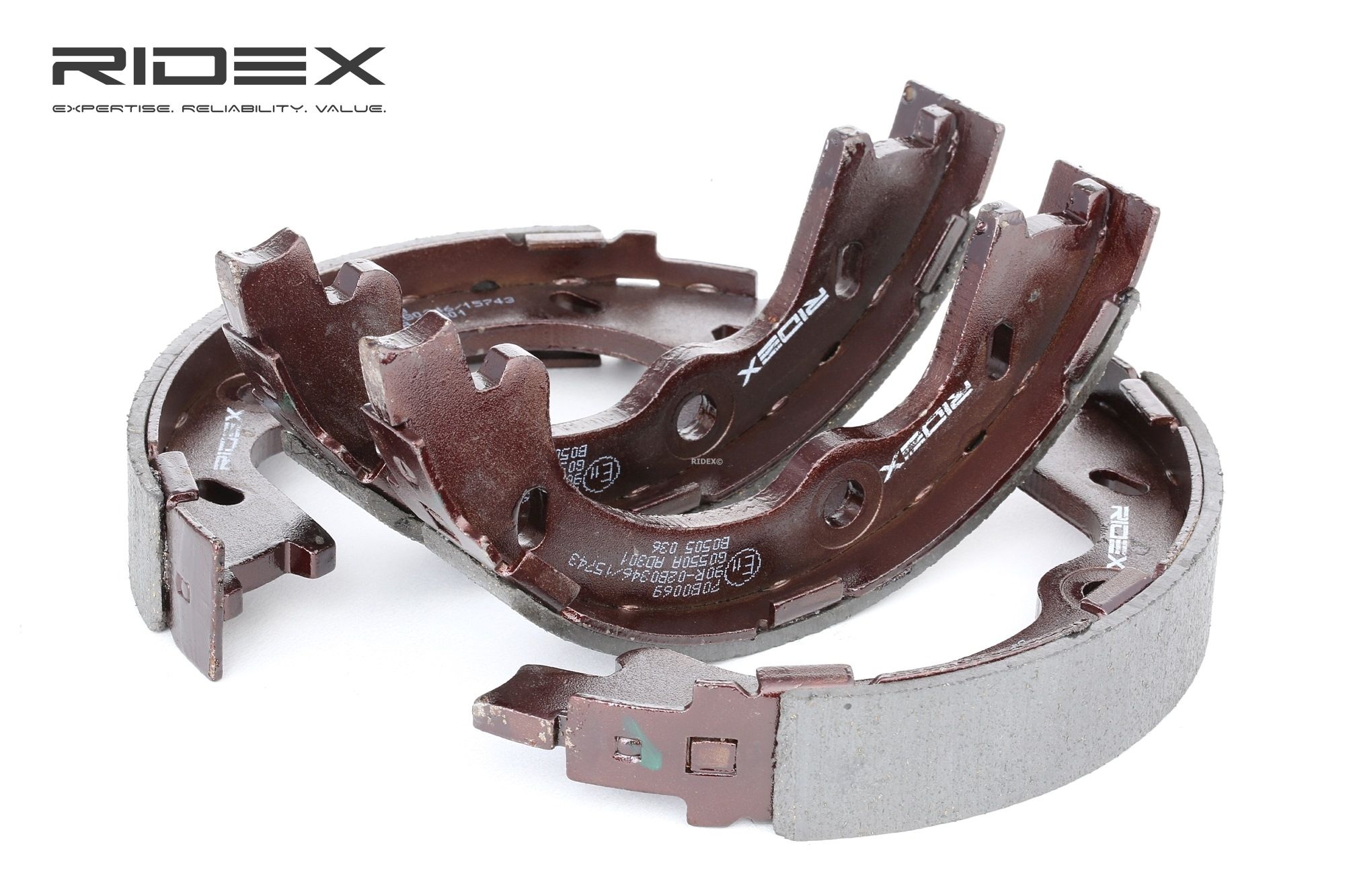 RIDEX Jarrukengät HYUNDAI,KIA 70B0069 583052SA00,583501HA00,583501HA00 Jarrukenkäsarja 585301HA00