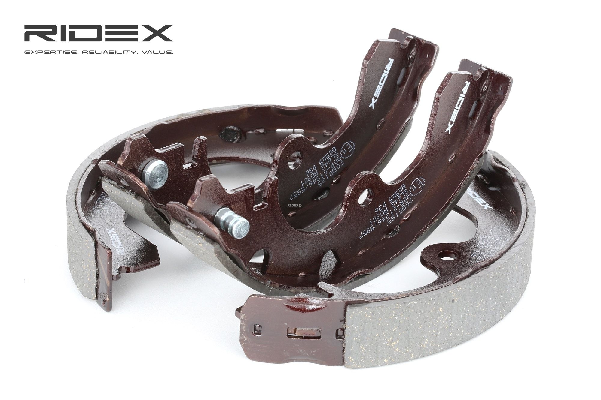 RIDEX Jarrukengät TOYOTA 70B0185 0449510110,0449510120,0449516090 Jarrukenkäsarja 0449710090,449510120,4762010100,4762010101,4763010080,4764010030