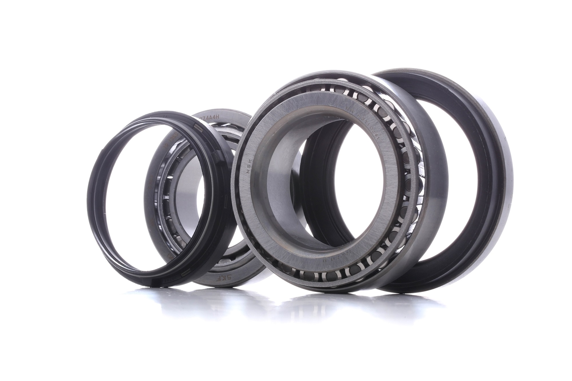 SKF Pyöränlaakerit NISSAN VKBA 3331 40215C6000,43210C9300 Pyöränlaakerisarja