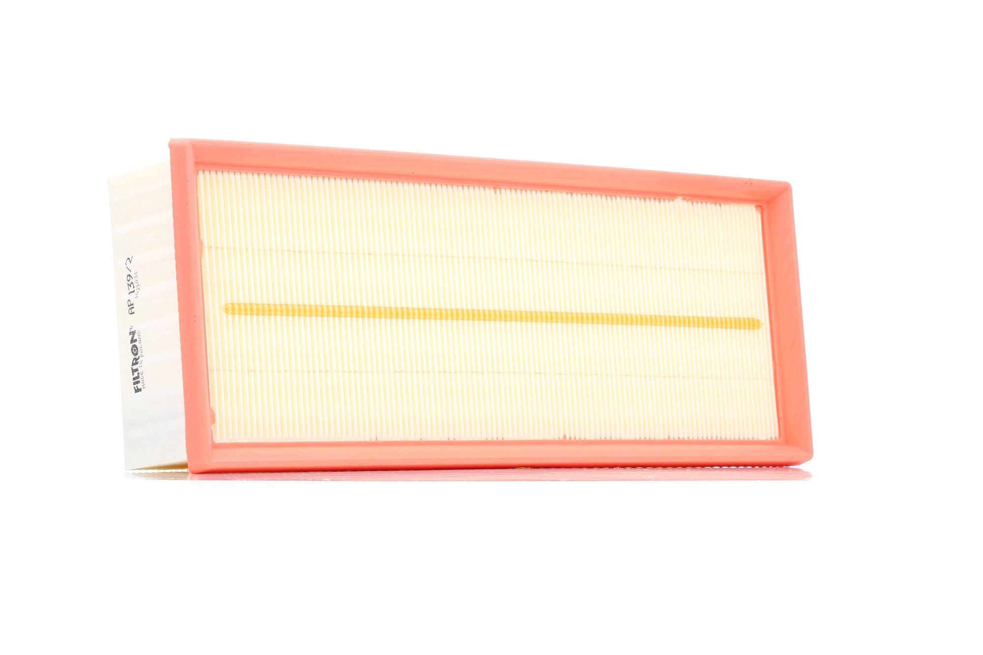 FILTRON Ilmansuodatin VW,AUDI,SKODA AP 139/2 1K0129620D,1K0129620F,1K0129620G 3C0129620A,3C0129620B,5C0129620