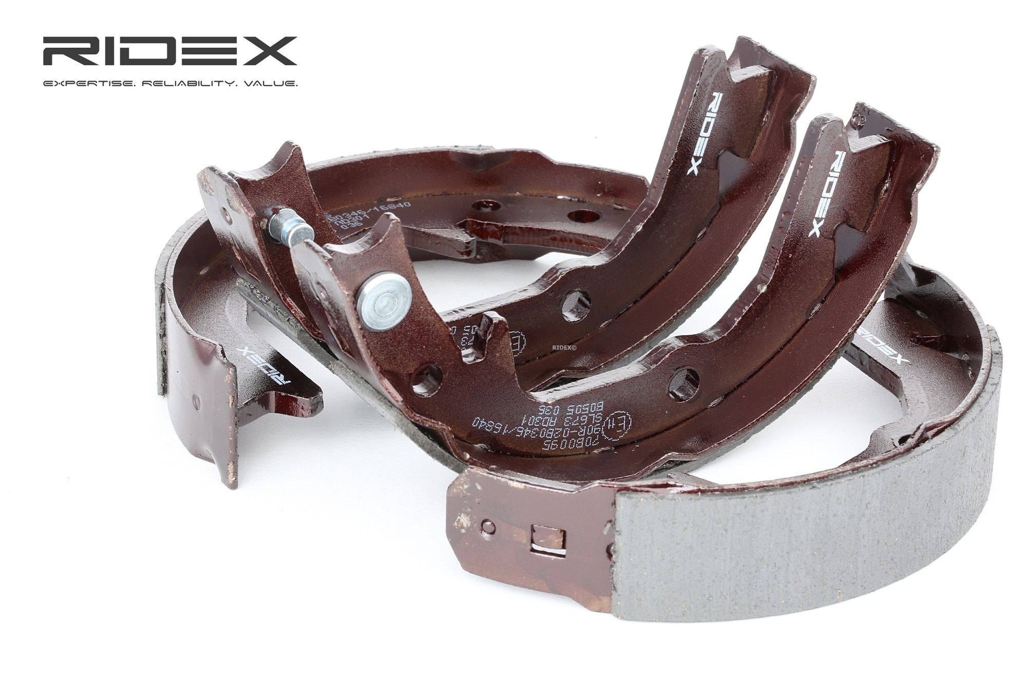 RIDEX Jarrukengät MITSUBISHI,SUBARU 70B0095 MB668906,MB668907,MB668908 Jarrukenkäsarja MB857295,MB950205,MB950206,MB950211,MB950212,MN102634,MN102635