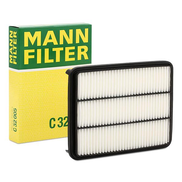 MANN-FILTER Ilmansuodatin TOYOTA C 32 005 1780130040,1780130080