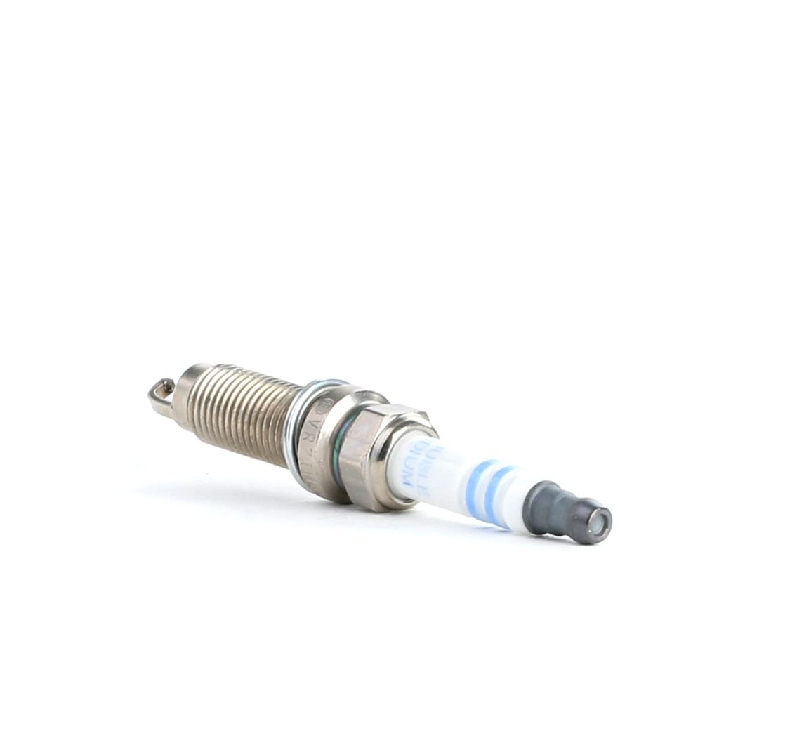 BOSCH Sytytystulpat RENAULT,NISSAN 0 242 135 531 MQ701125,224011HA1C,224011KT1B Tulpat,Sytytystulppa 224013TA1B,224013TA7B,22401ED71B,B24011KTVA