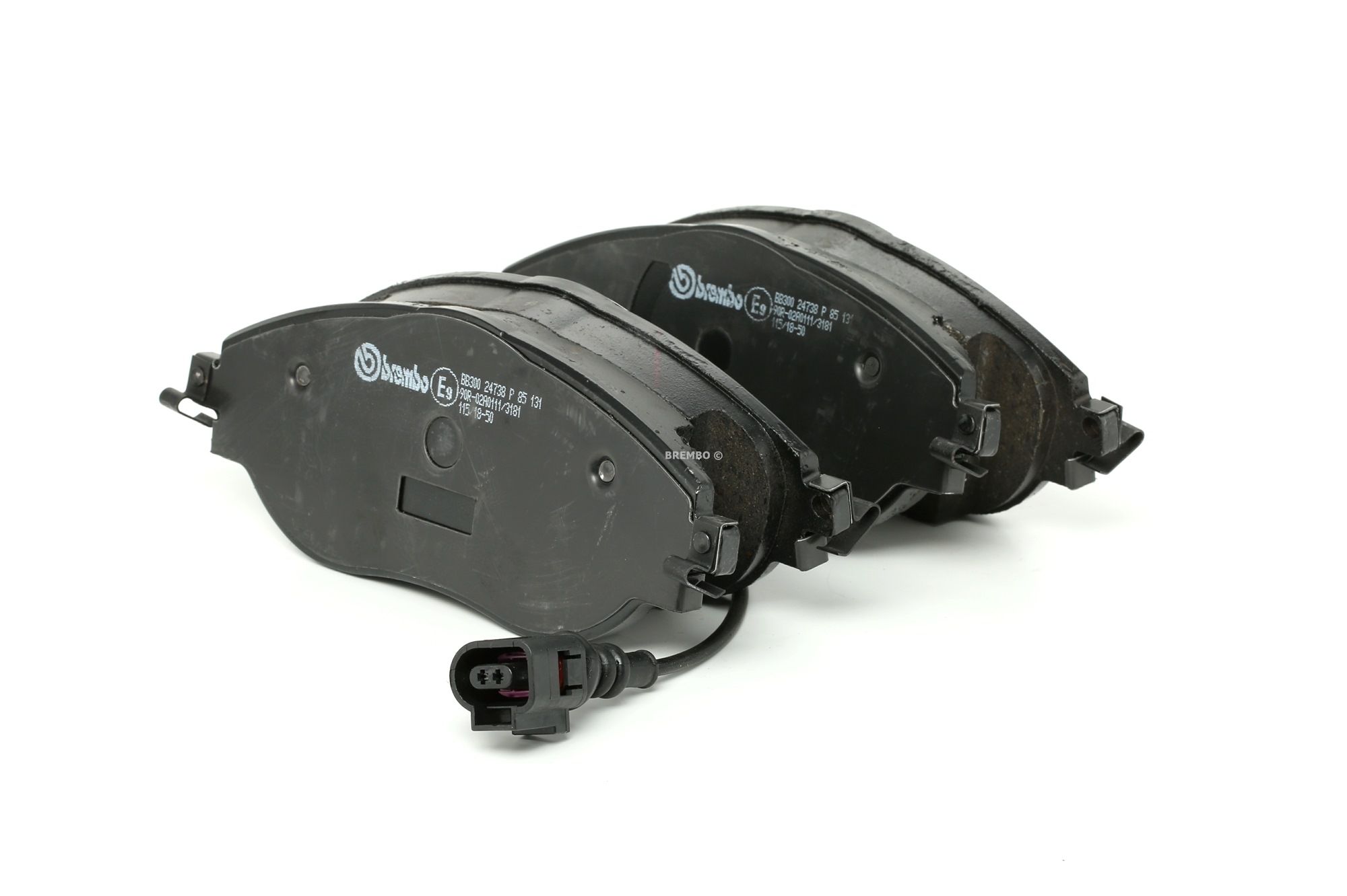 BREMBO Jarrupalat VW,AUDI,SEAT P 85 131 3C0698151E,3C0698151F,3C0698151G Jarrupalasarja,Jarrupala, Levyjarru 3C0698151H,5Q0698151G,7N0698151A