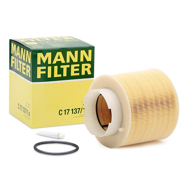 MANN-FILTER Ilmansuodatin AUDI C 17 137/1 x