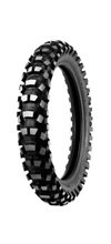 Shinko R520A ( 90/100-14 TT 49M takapyörä )