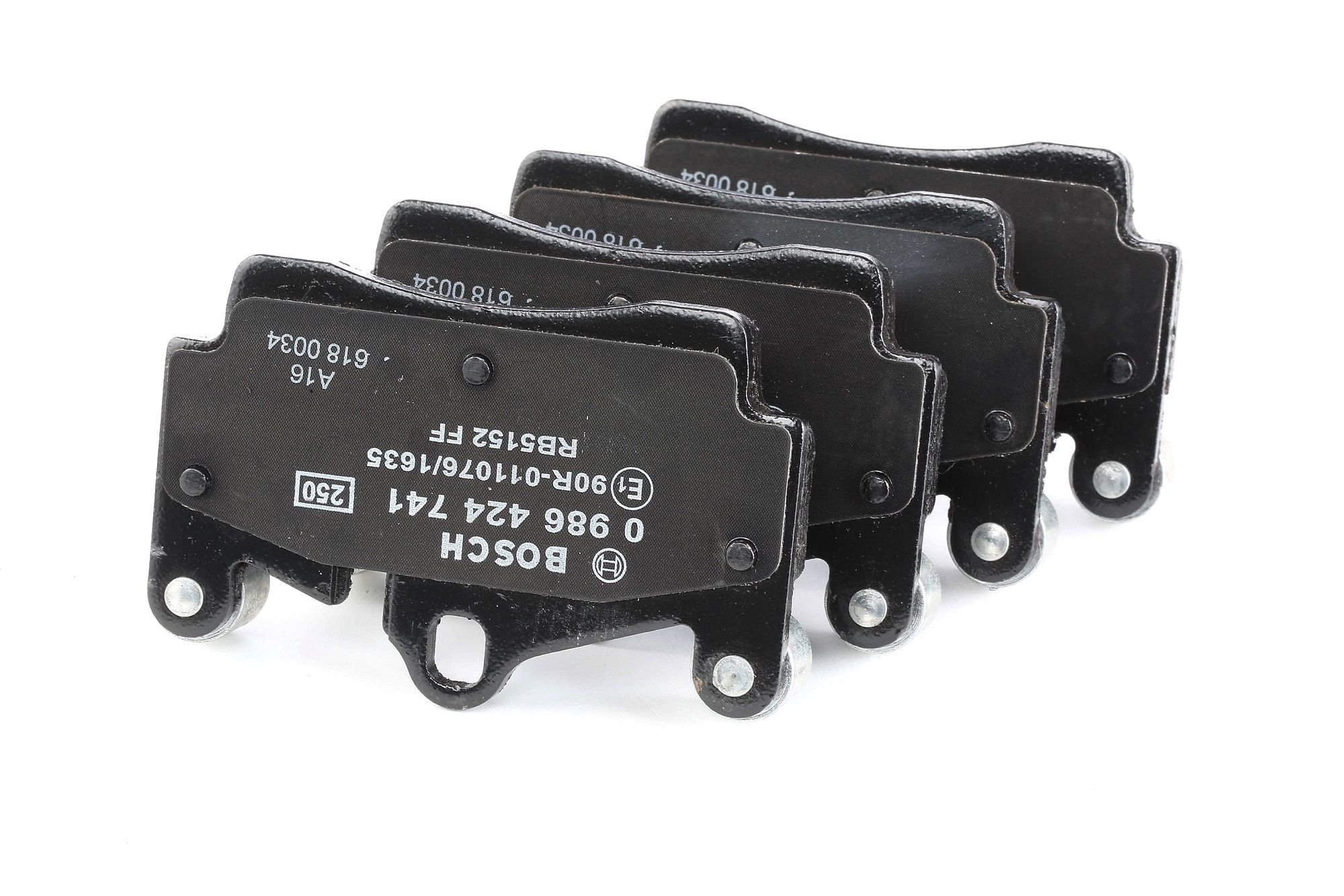 BOSCH Jarrupalat VW,AUDI,PORSCHE 0 986 424 741 7L0698451H,7L5698451,95535293900 Jarrupalasarja,Jarrupala, Levyjarru 95535293901,95535293902,7L0698451