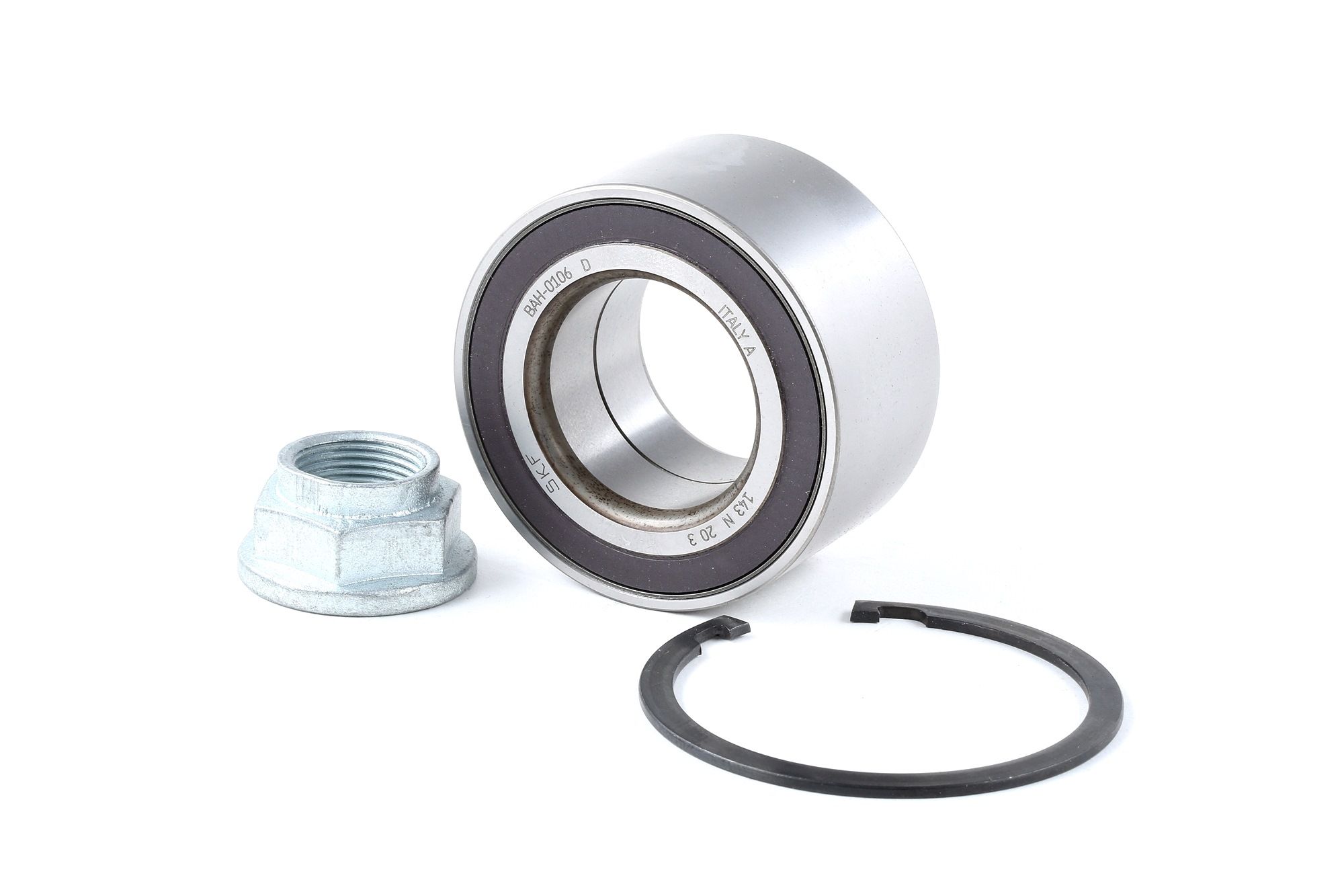 SKF Pyöränlaakerit FORD,MAZDA VKBA 6653 1315620,1582282,1699368 Pyöränlaakerisarja 1746588,1766722,1822804,1833586,2001717,2356115,2S611215BC