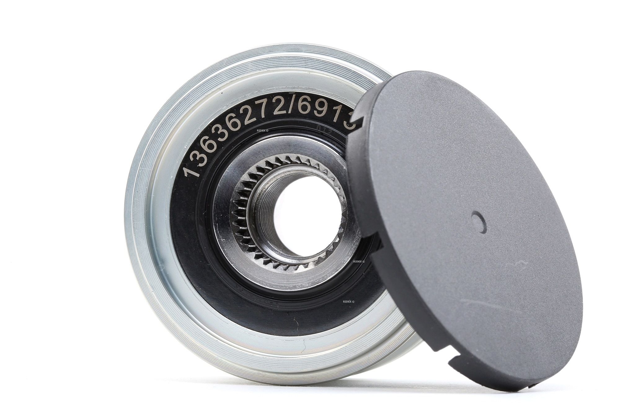 RIDEX Laturin Vapaakytkin MERCEDES-BENZ,RENAULT,NISSAN 1390F0082 06E903119K,7701473636,7701476809 Laturin Hihnapyörä,Vapaakytkin 7701477712,A002TC0981